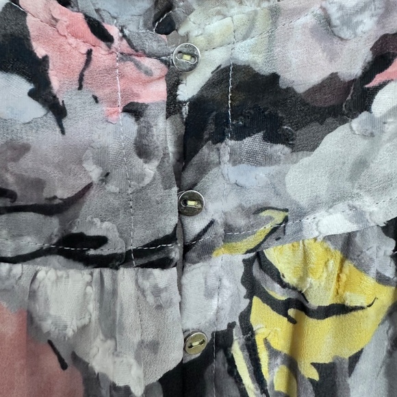 Set of 2 Women’s blouses / Loft @ Ellen Tracy - Picture 5 of 16